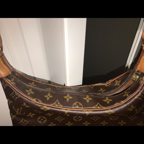 SOLD! Authentic LV Shoulder bag. - Picture 3 of 8
